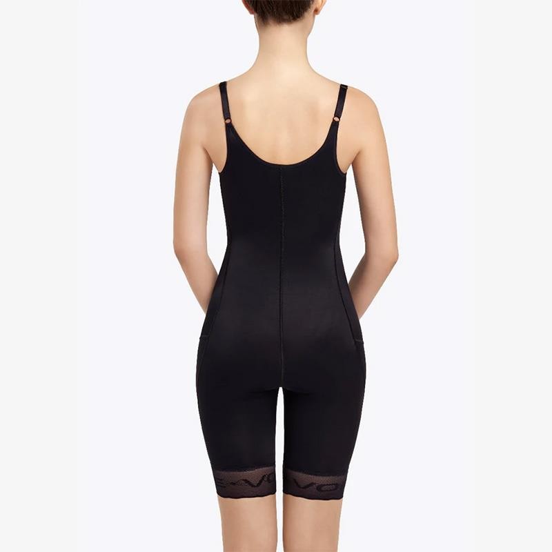 BODY LIPOSUCCION POR ENCIMA...